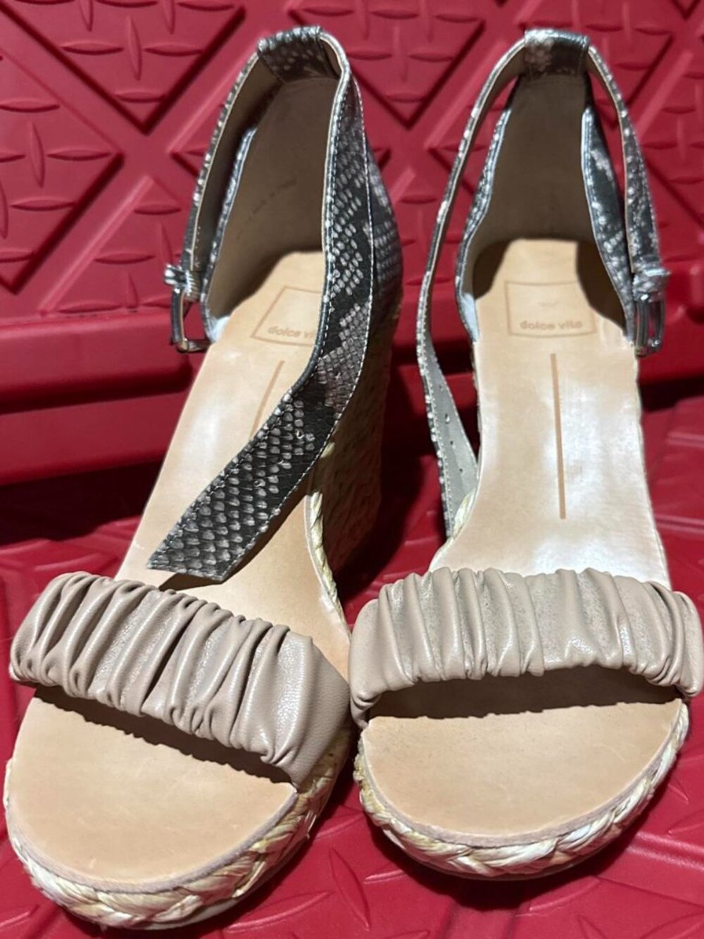 Dolce Vita Women's Tan and Snakeskin Sandals